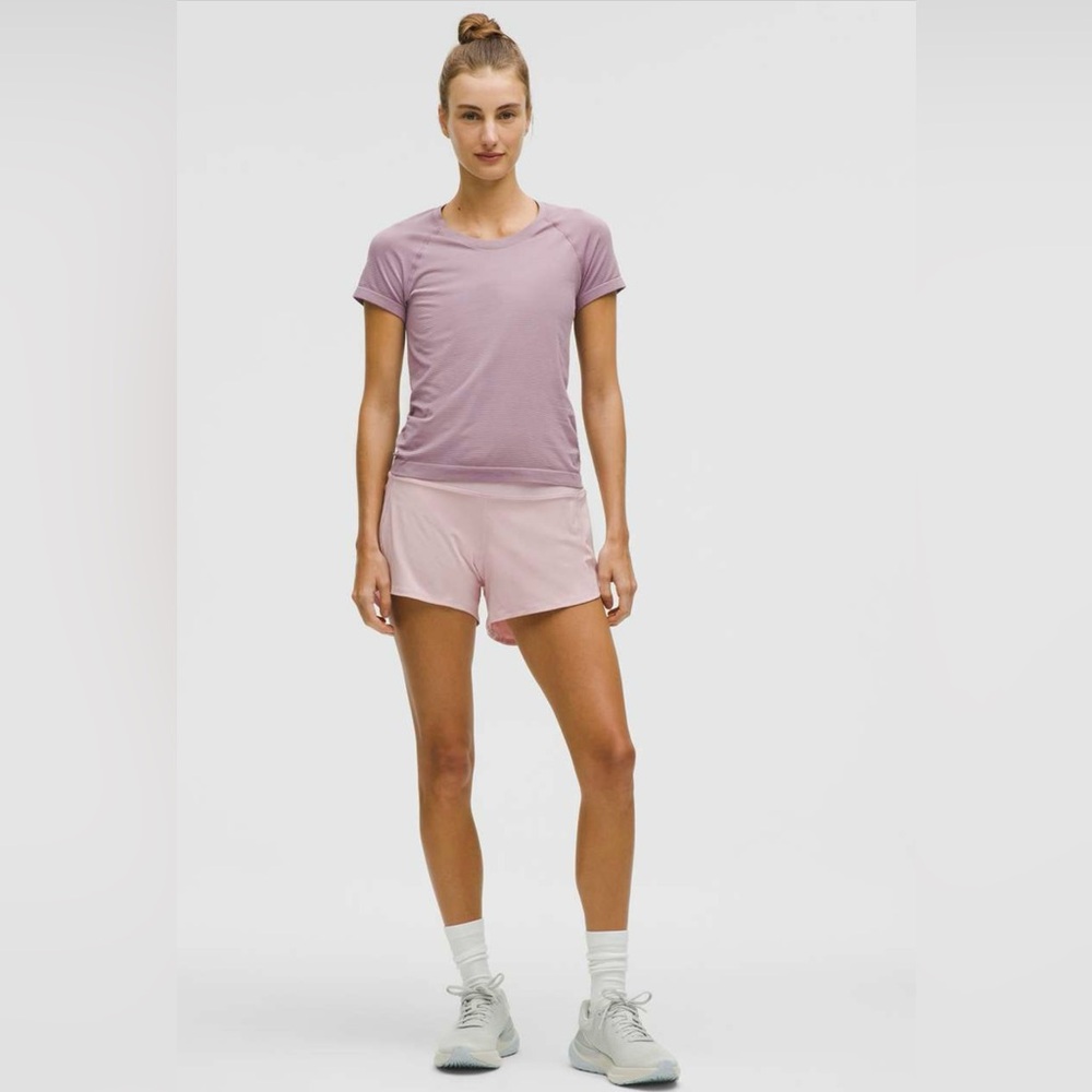 Lululemon Speed Up High Rise Short Size 6